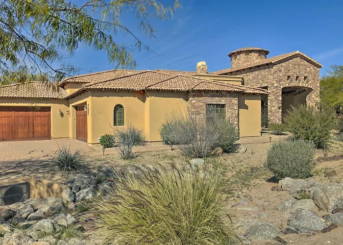 Near Golfing: Mesa W/ Outdoor Oasis & Pool! Villa *